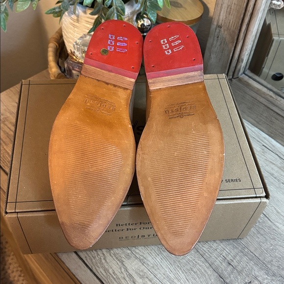 Bed Stu Neftis Women’s Shoes - Picture 8 of 10